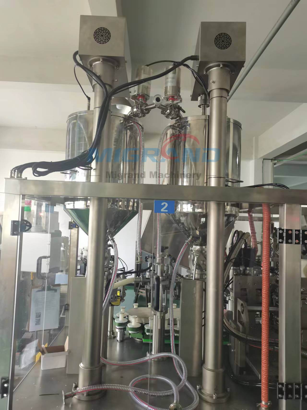 GD-150A Hopper with heating and mixing-1 가열 및 혼합 기능을 갖춘 GD-150A 호퍼-1