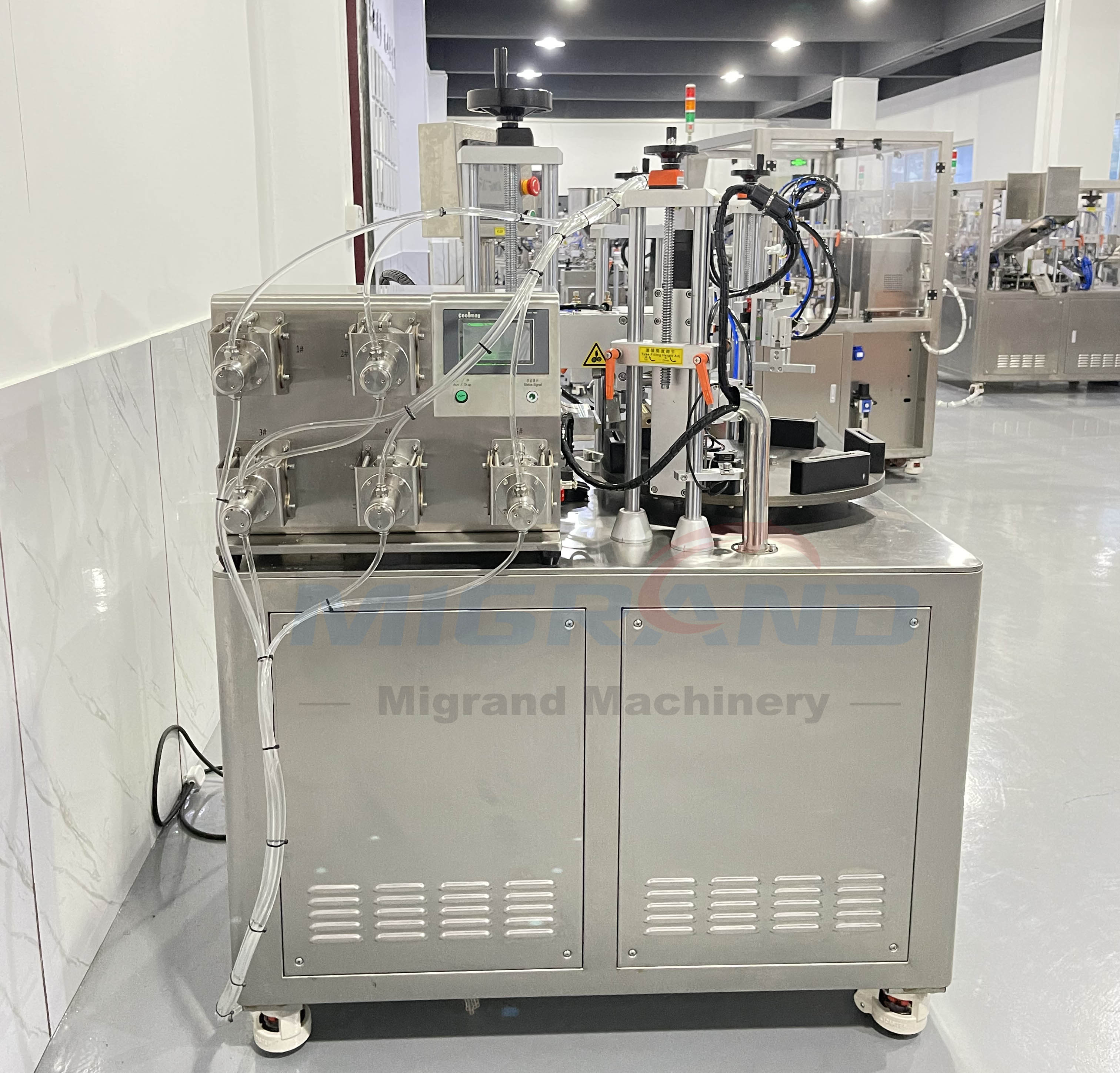 스트립 튜브 충전 및 초음파 씰링 기계