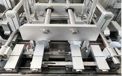 가방 개봉 보조 장치开袋辅助装置