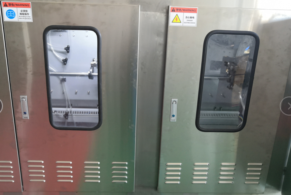 보이는 캐비닛 도어可视机箱门